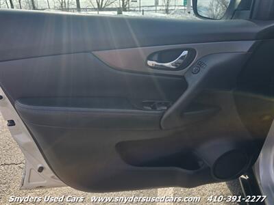 2015 Nissan Rogue SV   - Photo 30 - Essex, MD 21221