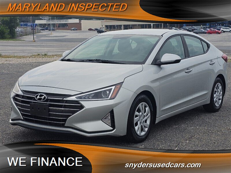 2019 Hyundai ELANTRA SE