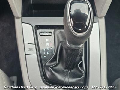 2019 Hyundai ELANTRA SE - Photo 32 - Essex, MD 21221