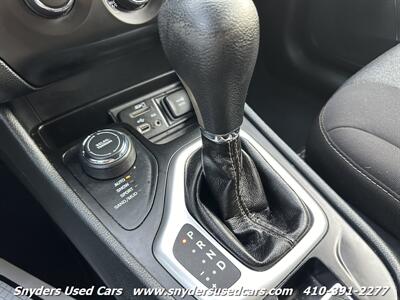 2016 Jeep Cherokee Sport   - Photo 15 - Essex, MD 21221