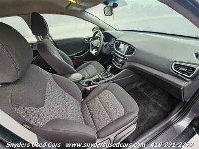2019 Hyundai IONIQ Hybrid Blue   - Photo 18 - Essex, MD 21221