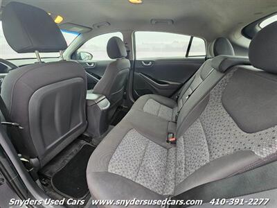 2019 Hyundai IONIQ Hybrid Blue   - Photo 14 - Essex, MD 21221