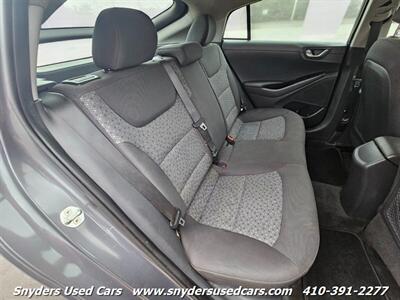 2019 Hyundai IONIQ Hybrid Blue   - Photo 19 - Essex, MD 21221