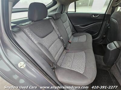 2019 Hyundai IONIQ Hybrid Blue   - Photo 19 - Essex, MD 21221