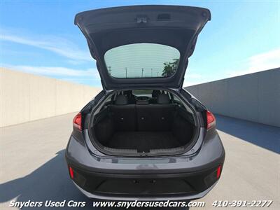 2019 Hyundai IONIQ Hybrid Blue   - Photo 21 - Essex, MD 21221