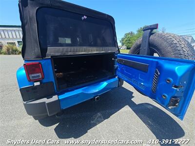 2016 Jeep Wrangler Unlimited Sahara   - Photo 17 - Essex, MD 21221