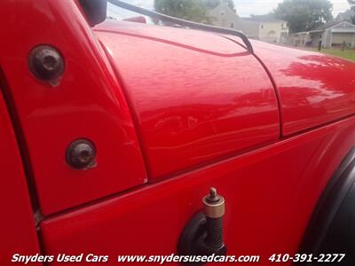 2015 Jeep Wrangler Unlimited Sport S - Photo 9 - Essex, MD 21221