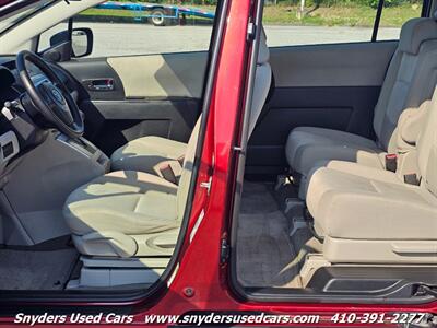 2009 Mazda Mazda5 Grand Touring   - Photo 10 - Essex, MD 21221