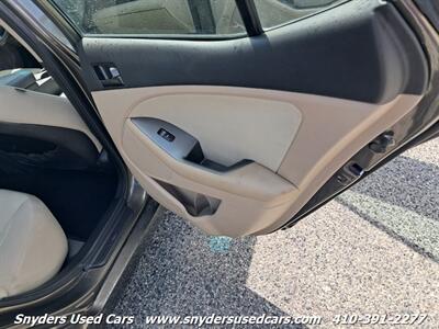 2012 Kia Optima LX   - Photo 8 - Essex, MD 21221