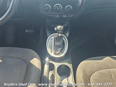 2016 Kia Soul   - Photo 22 - Essex, MD 21221