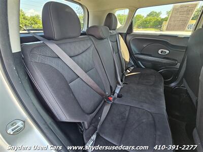 2016 Kia Soul   - Photo 14 - Essex, MD 21221
