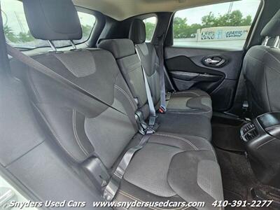 2015 Jeep Cherokee Latitude   - Photo 19 - Essex, MD 21221