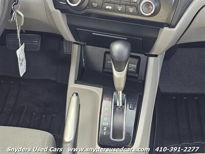 2013 Honda Civic LX   - Photo 20 - Essex, MD 21221