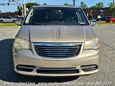 2014 Chrysler Town and Country Limited - Photo 8 - Essex, MD 21221