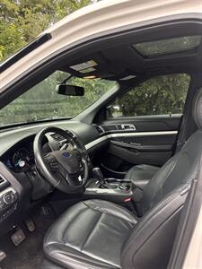 2017 Ford Explorer XLT   - Photo 8 - Essex, MD 21221