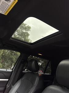 2017 Ford Explorer XLT   - Photo 11 - Essex, MD 21221