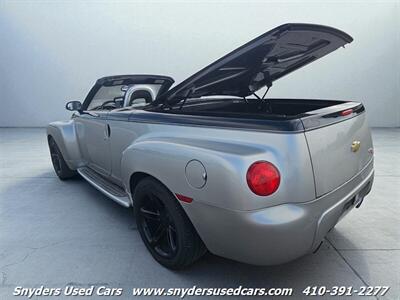 2004 Chevrolet SSR LS   - Photo 14 - Essex, MD 21221