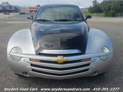 2004 Chevrolet SSR LS   - Photo 8 - Essex, MD 21221