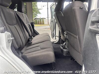 2017 Jeep Wrangler Unlimited Sahara   - Photo 13 - Essex, MD 21221
