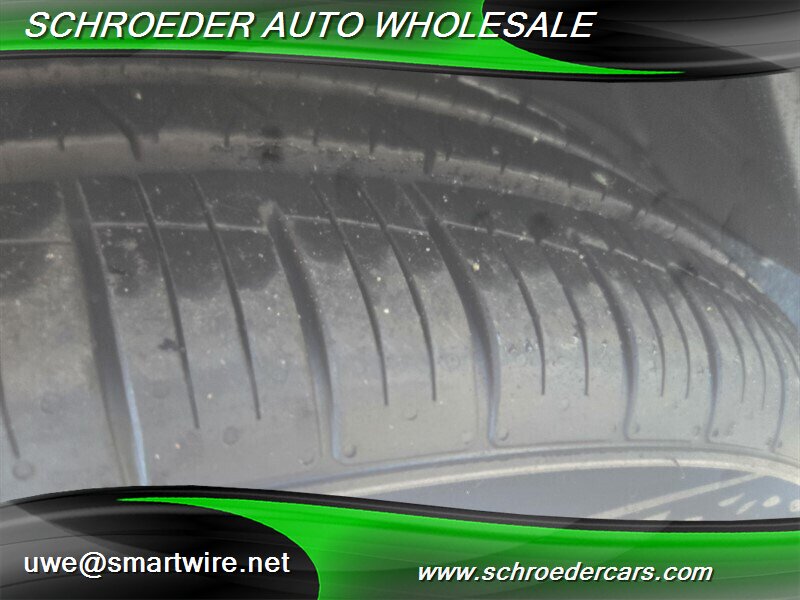 2015 Dodge Challenger R/T - Photo 9 - , OR 97527