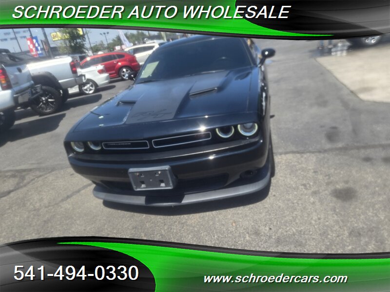 2015 Dodge Challenger R/T - Photo 8 - Medford, OR 97501