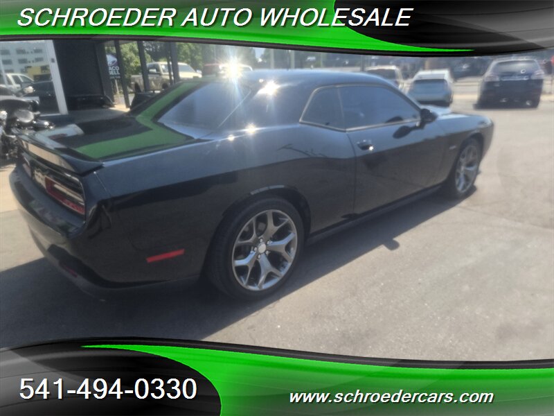 2015 Dodge Challenger R/T - Photo 3 - Medford, OR 97501