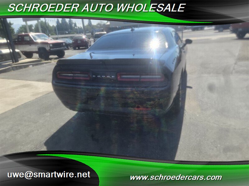 2015 Dodge Challenger R/T - Photo 4 - , OR 97527