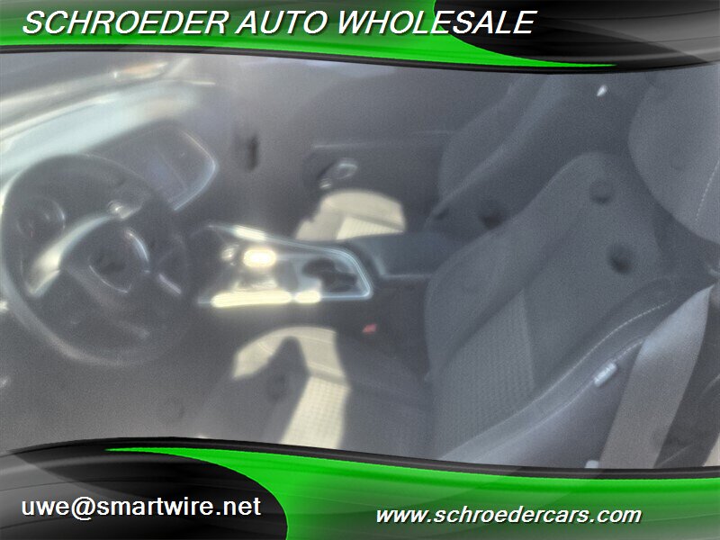 2015 Dodge Challenger R/T - Photo 10 - , OR 97527