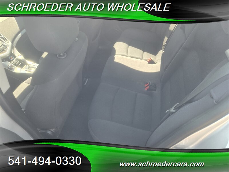 2014 Chevrolet Cruze 1LT Auto - Photo 11 - Medford, OR 97501