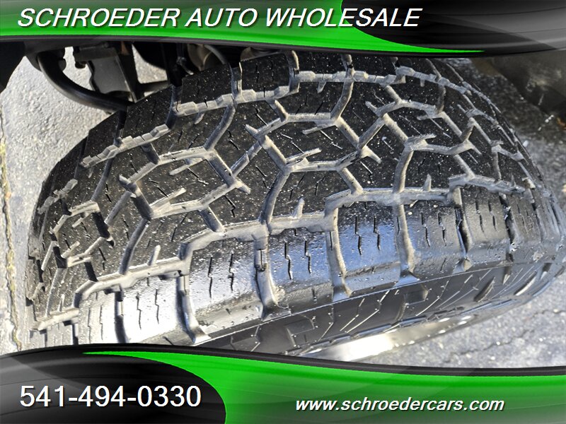 2008 GMC Sierra 3500 SLT - Photo 12 - Medford, OR 97501