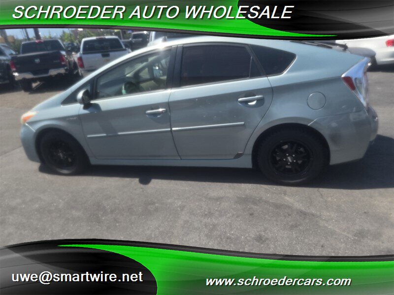 2012 Toyota Prius One - Photo 6 - , OR 97527