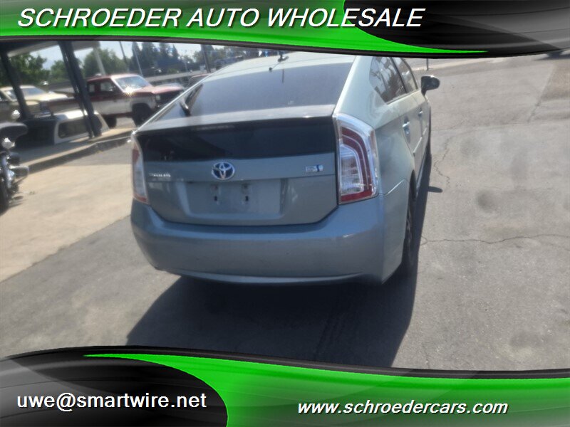 2012 Toyota Prius One - Photo 4 - , OR 97527