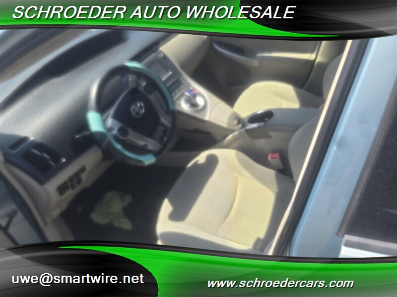 2012 Toyota Prius One - Photo 10 - , OR 97527