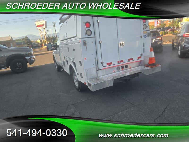 2013 Ford F-350 Super Duty XL - Photo 5 - Medford, OR 97501