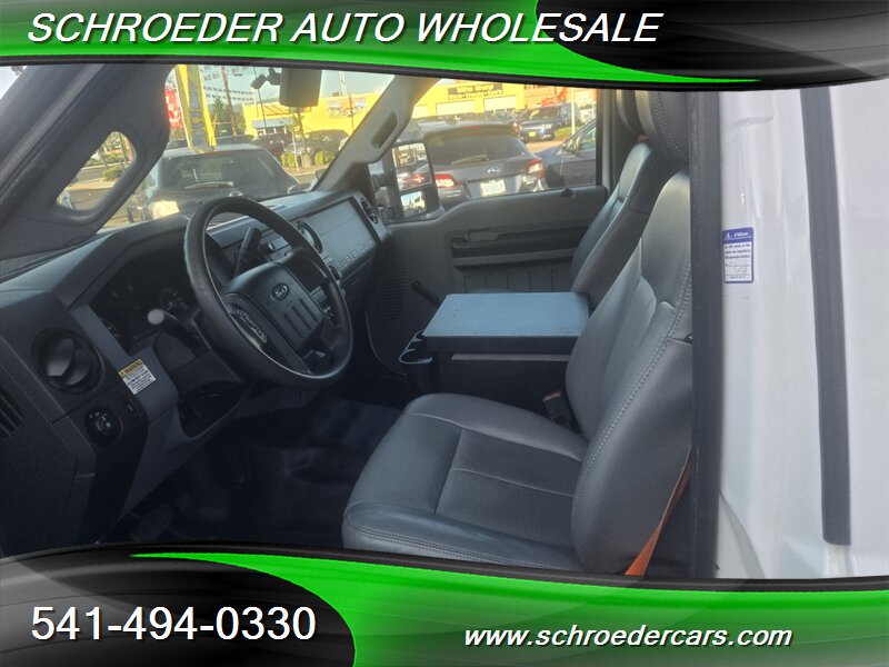2013 Ford F-350 Super Duty XL - Photo 9 - Medford, OR 97501
