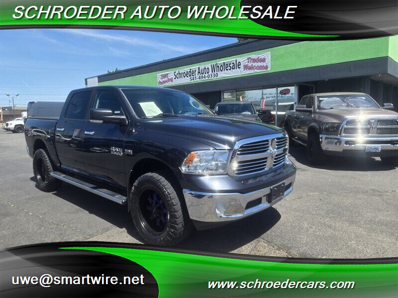 2017 RAM 1500 SLT   - Photo 1 - , OR 97527