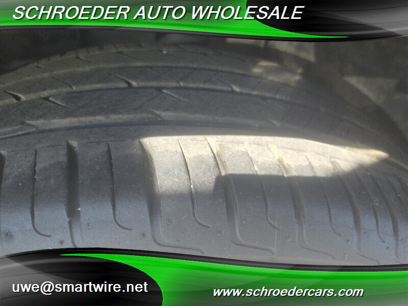 2018 Ford Escape SEL - Photo 11 - , OR 97527