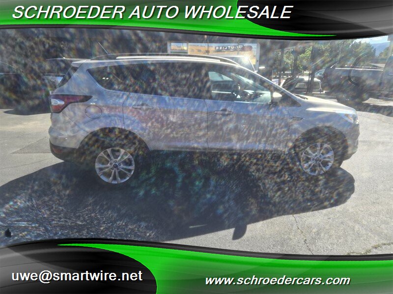 2018 Ford Escape SEL - Photo 2 - , OR 97527