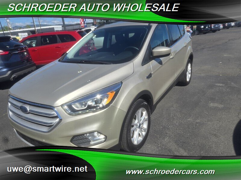 2018 Ford Escape SEL - Photo 7 - , OR 97527