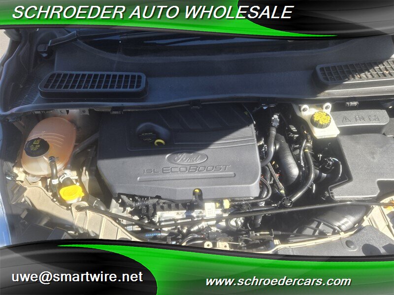 2018 Ford Escape SEL - Photo 12 - , OR 97527