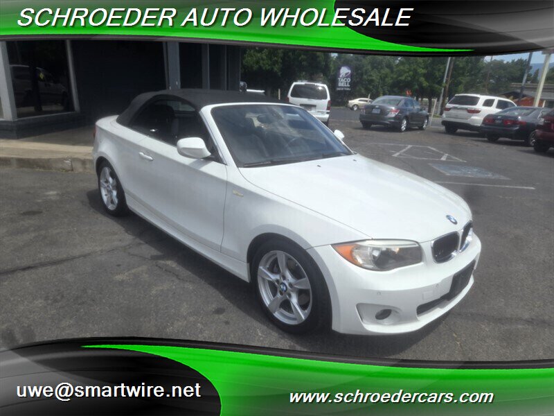 2012 BMW 1 Series 128i - Photo 11 - , OR 97527