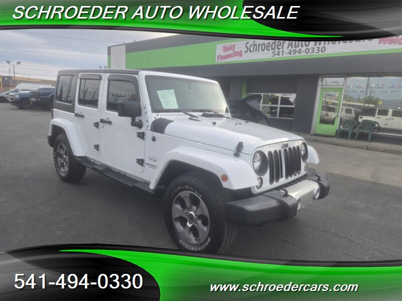 2017 Jeep Wrangler Unlimited Sahara   - Photo 1 - Medford, OR 97501