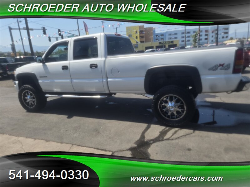 2007 GMC Sierra 3500 Classic Work Truck - Photo 6 - Medford, OR 97501
