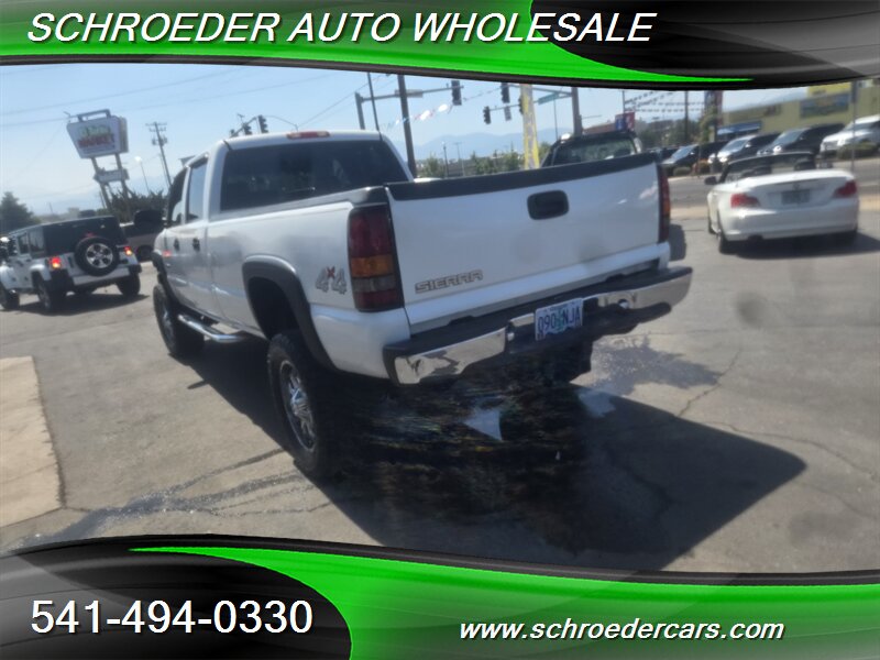 2007 GMC Sierra 3500 Classic Work Truck - Photo 5 - Medford, OR 97501