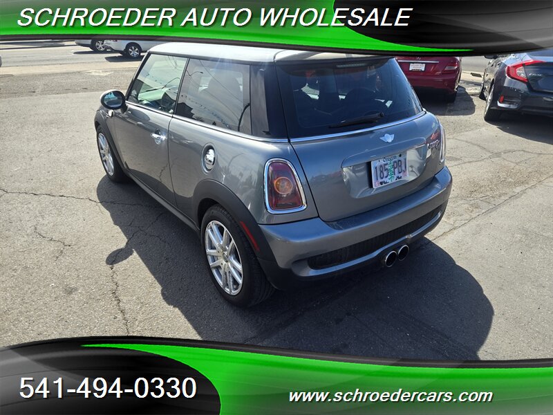 2009 MINI Cooper S - Photo 5 - Medford, OR 97501