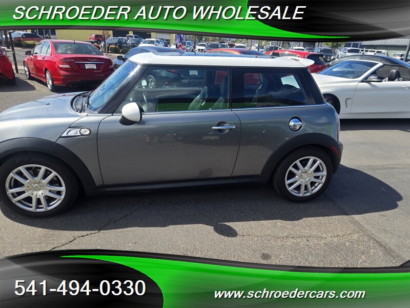 2009 MINI Cooper S - Photo 6 - Medford, OR 97501