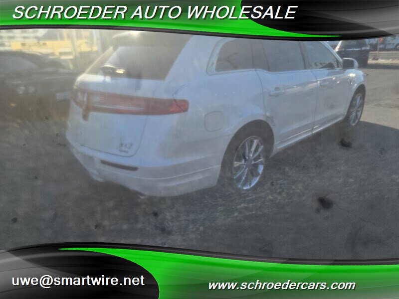 2010 Lincoln MKT EcoBoost - Photo 3 - , OR 97527