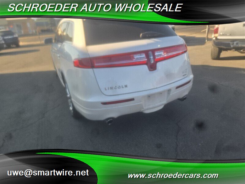 2010 Lincoln MKT EcoBoost - Photo 5 - , OR 97527