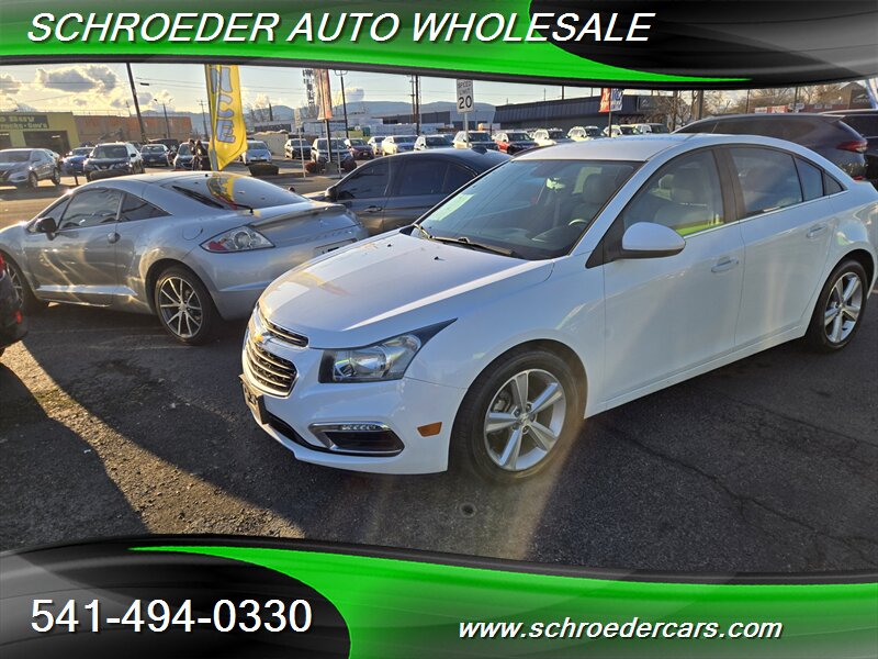 2015 Chevrolet Cruze 2LT Auto - Photo 8 - Medford, OR 97501