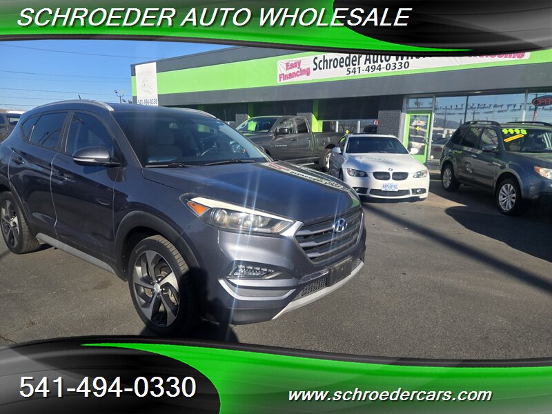 2017 Hyundai Tucson Sport   - Photo 1 - Medford, OR 97501